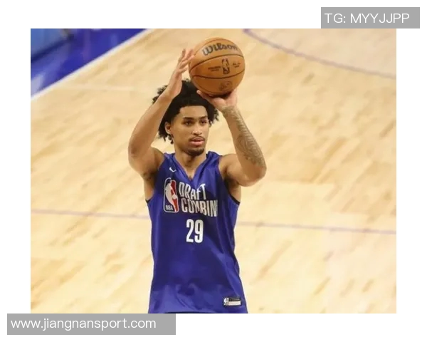 哈珀谈赛季初犹豫心态现在已变得更加果断自信 哈珀谈赛季初犹豫心态现在已变得更加果断自信