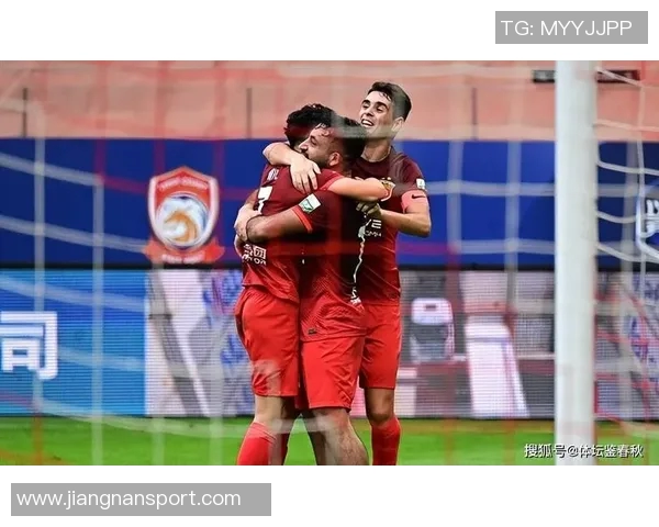 前海港中场奥斯卡再次受伤恐缺阵一个月影响球队战绩