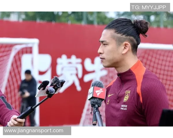 祝张玉宁生日快乐愿你在新的一岁里继续闪耀光芒与梦想同行