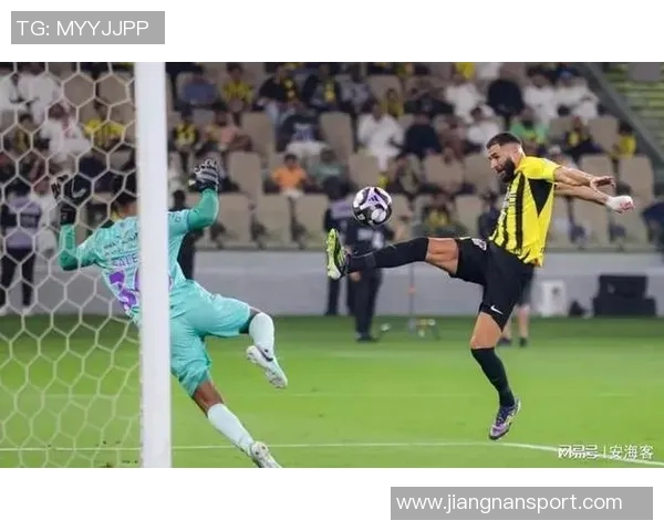 沙特联赛最新动态利雅得胜利遭遇首场失利新月若胜将反超登顶