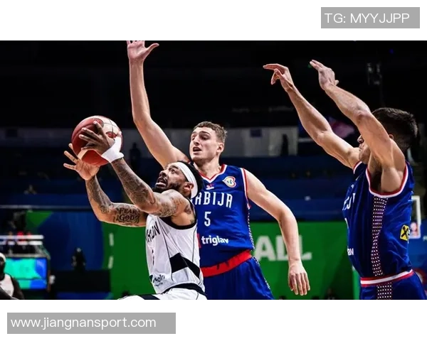 约维奇表现不佳仅得2分5失误轮换调整势在必行