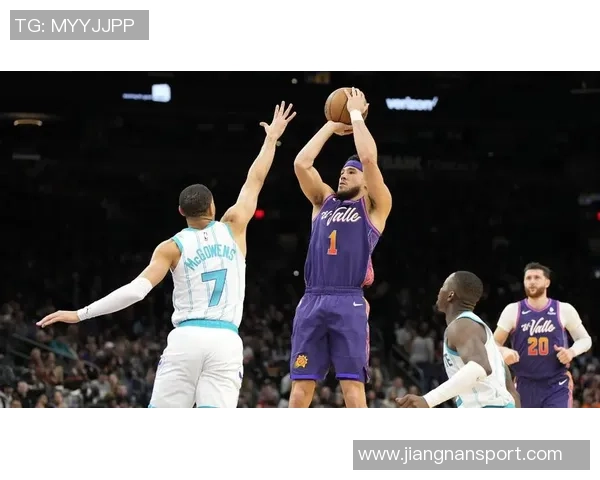 布克助攻与失误并存球队急需真正控卫提升整体表现