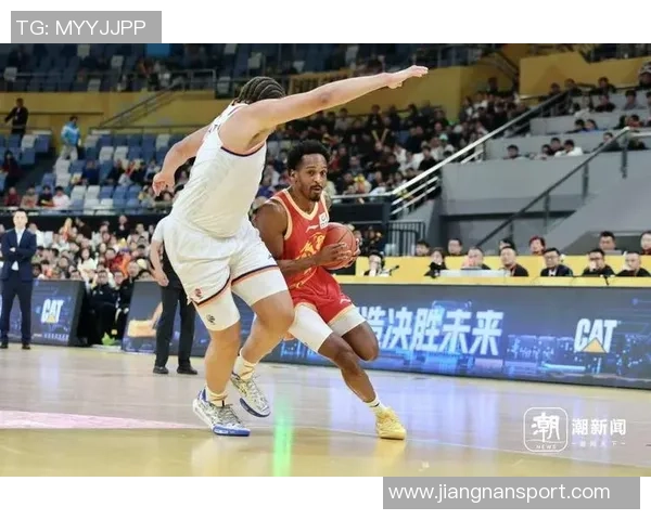 广厦外援小巴里布朗确认明日复出对战上海球队的比赛