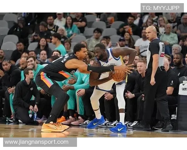 罚球对比悬殊马刺罚球命中率高达八成尼克斯仅五成多