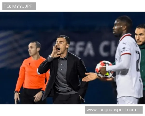 卡纳瓦罗执教首战喜迎胜利乌兹别克斯坦轻取科威特收获开门红