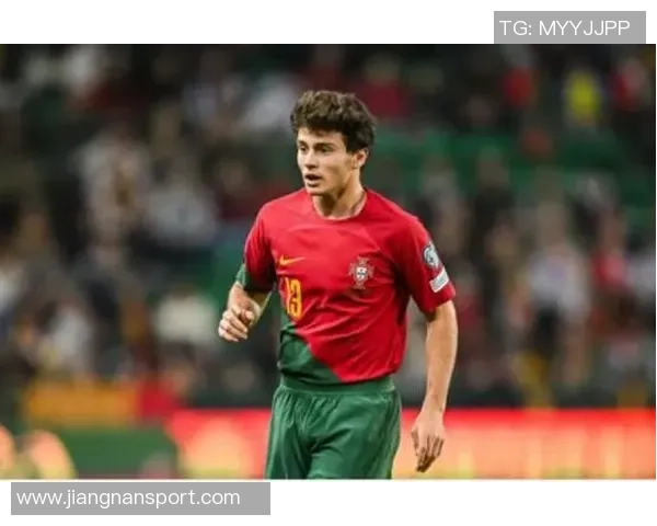 若昂内维斯强调团队荣誉优先于金球奖追求