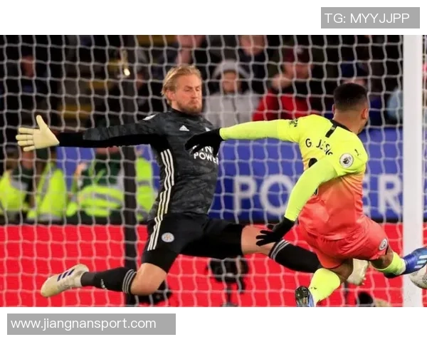 马威称赞雷霆如同精密机器攻防两端展现出色战术执行力 马威称赞雷霆如同精密机器攻防两端展现出色战术执行力